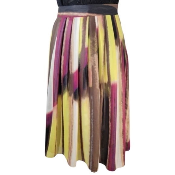 Kenneth Cole Multi Color Pleated Skirt - Picture 2 of 8